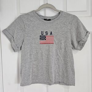 Gray Embroidered USA Flag T-Shirt Women Small